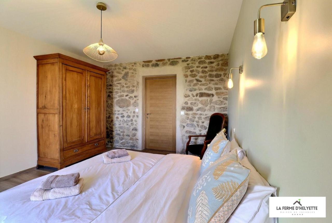 La Ferme D' Helyette Villa Toulaud Luaran gambar